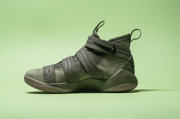 lebron soldier 11 green