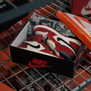 https://www.nike.com/ca/a/jordan-1-chicago-lost-and-found-inspiration